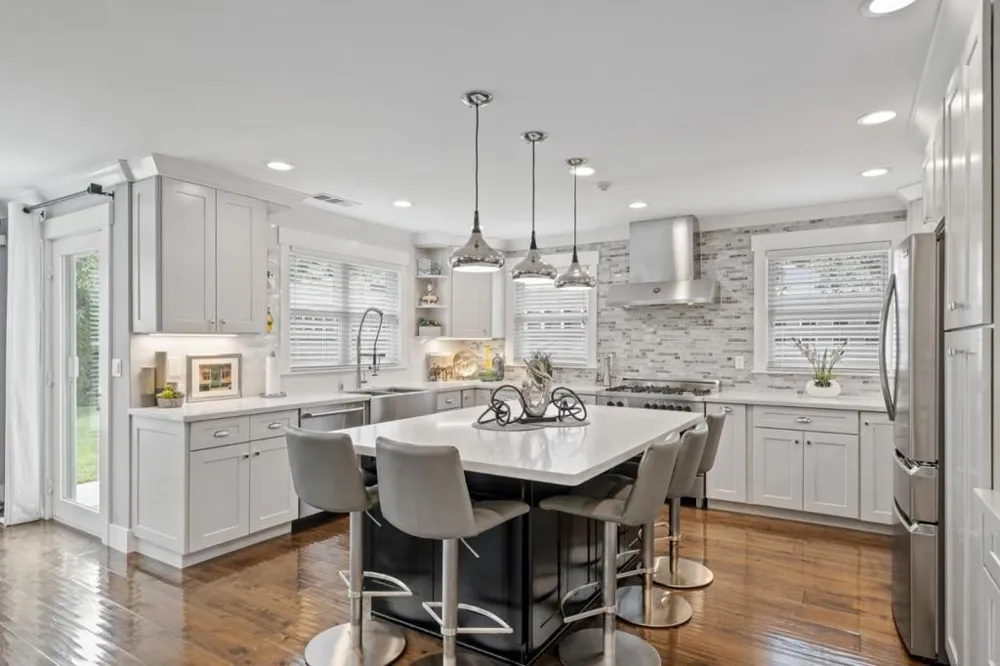 1052 Mcbain Avenue Campbell, CA 95008