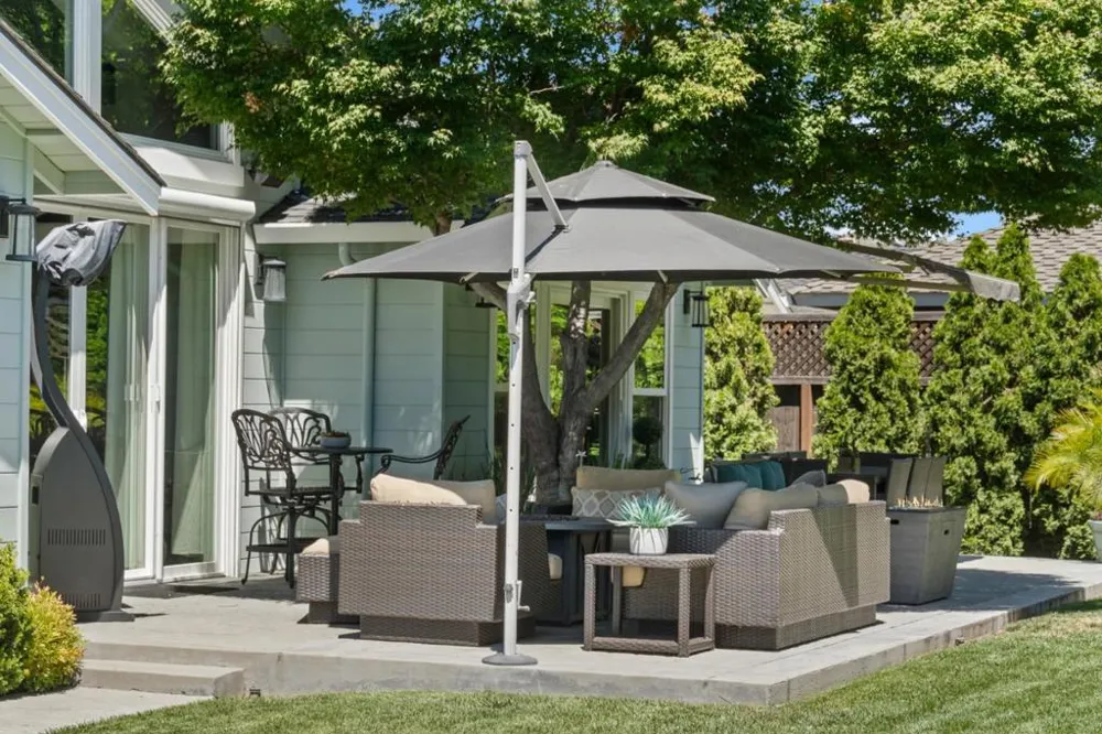 1052 Mcbain Avenue Campbell, CA 95008