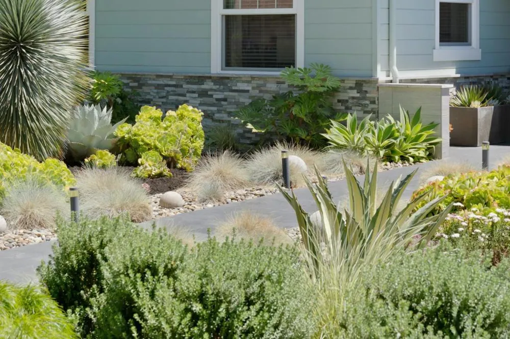 1052 Mcbain Avenue Campbell, CA 95008