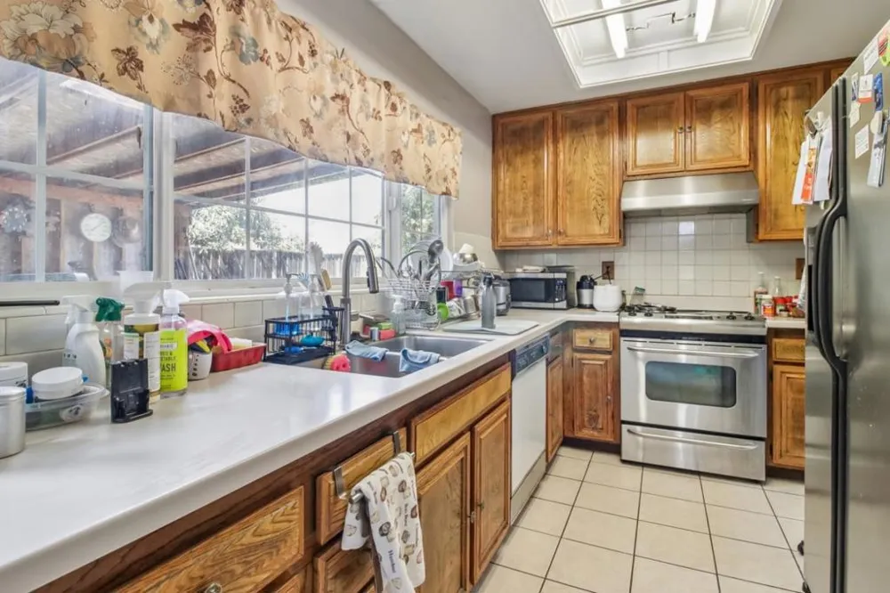 4967 Avenida De Angelina Santa Clara, CA 95054