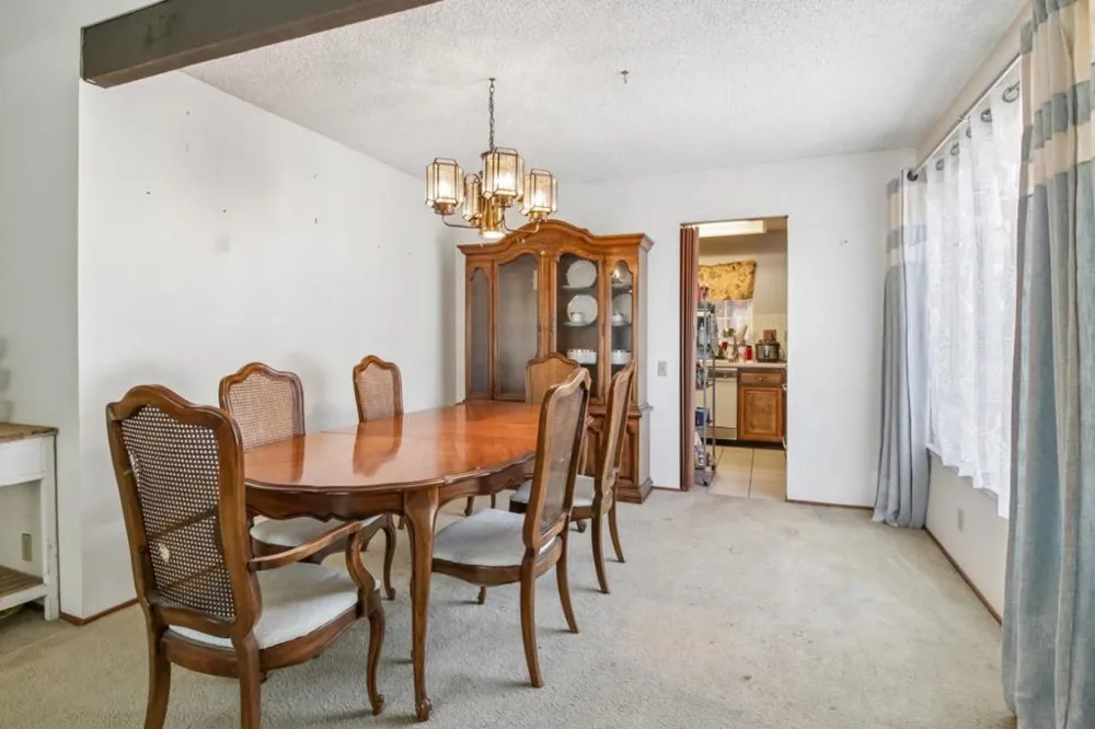 4967 Avenida De Angelina Santa Clara, CA 95054