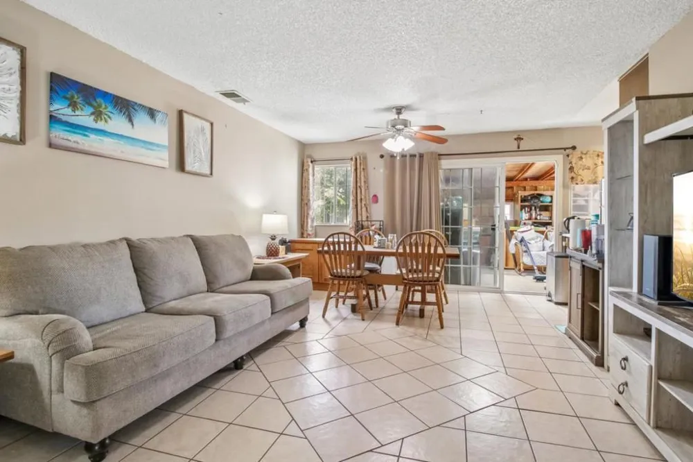 4967 Avenida De Angelina Santa Clara, CA 95054