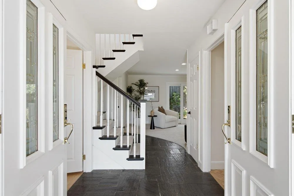 2872 Roland Avenue San Carlos, CA 94070