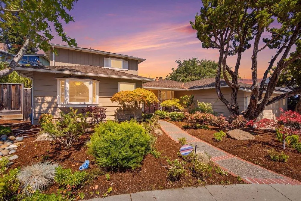 2872 Roland Avenue San Carlos, CA 94070