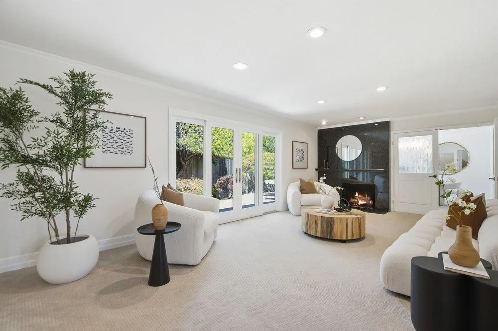 2872 Roland Avenue San Carlos, CA 94070