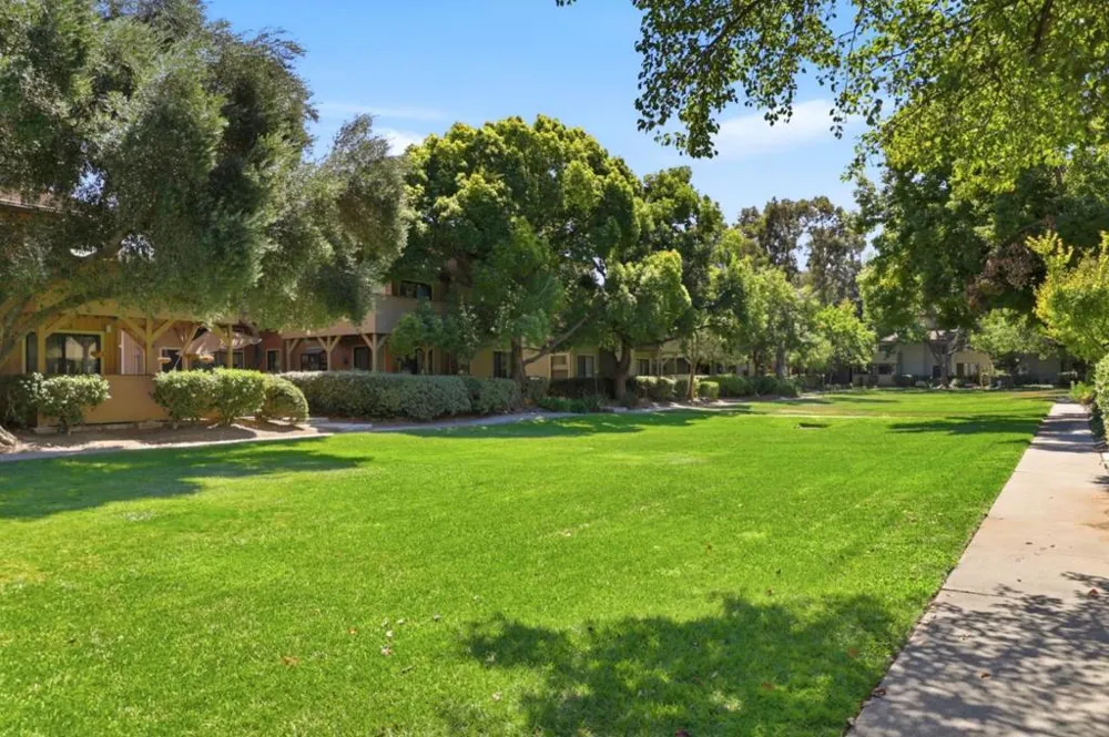227 Del Monte Lane Morgan Hill, CA 95037