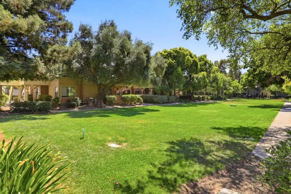 227 Del Monte Lane Morgan Hill, CA 95037