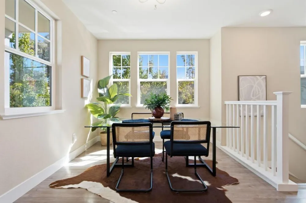 350 Circuit Way Mountain View, CA 94043