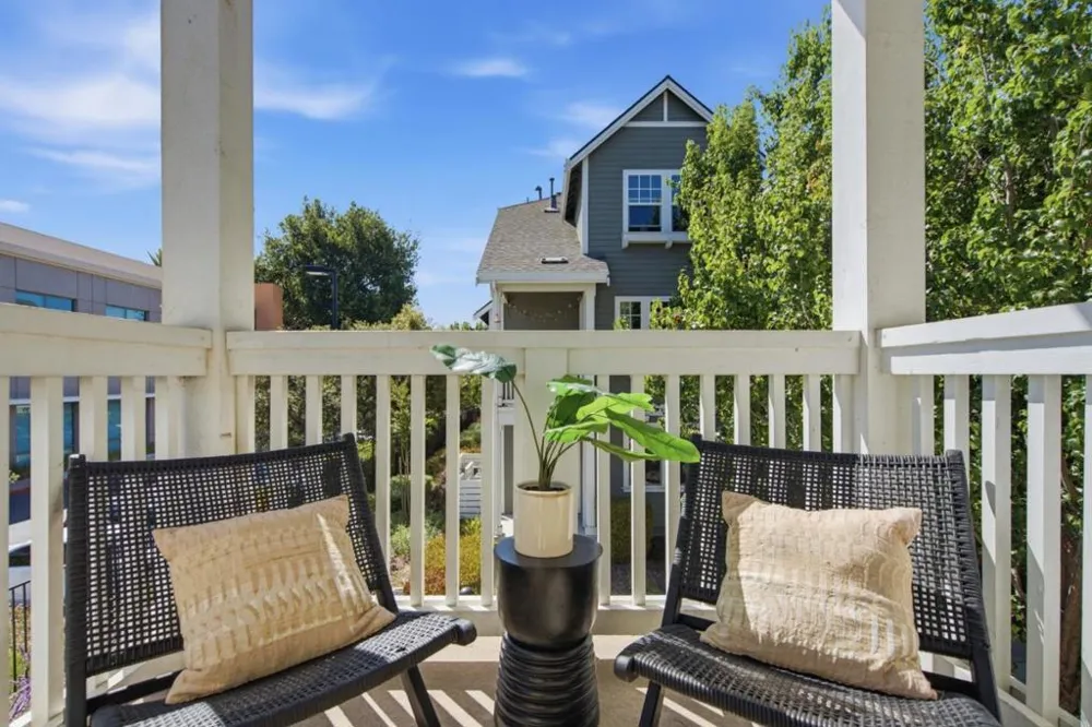 350 Circuit Way Mountain View, CA 94043