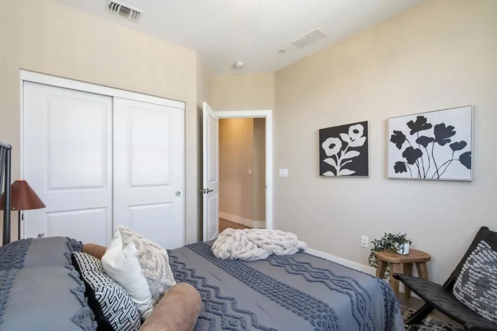 350 Circuit Way Mountain View, CA 94043