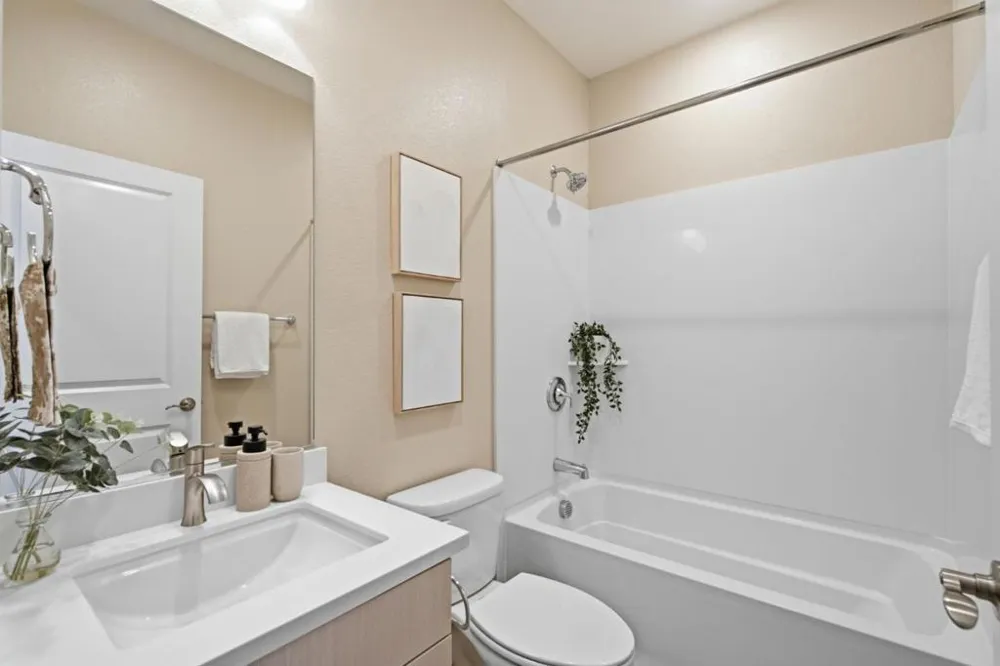 350 Circuit Way Mountain View, CA 94043