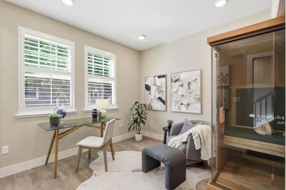 350 Circuit Way Mountain View, CA 94043