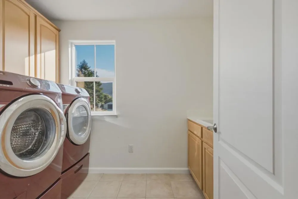 900 Via Vaquero Norte San Juan Bautista, CA 95045