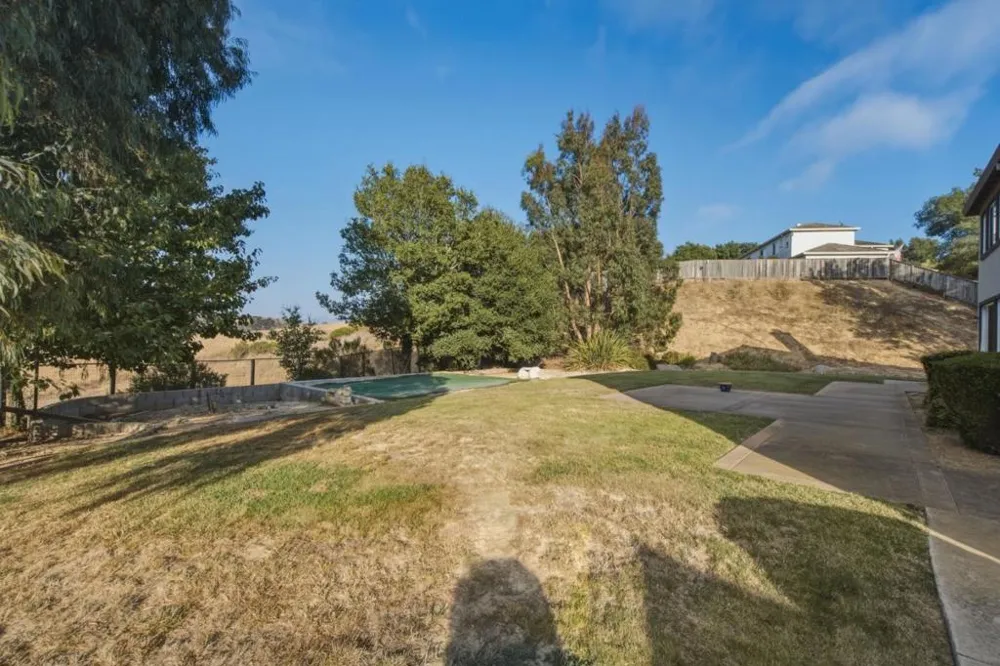 900 Via Vaquero Norte San Juan Bautista, CA 95045