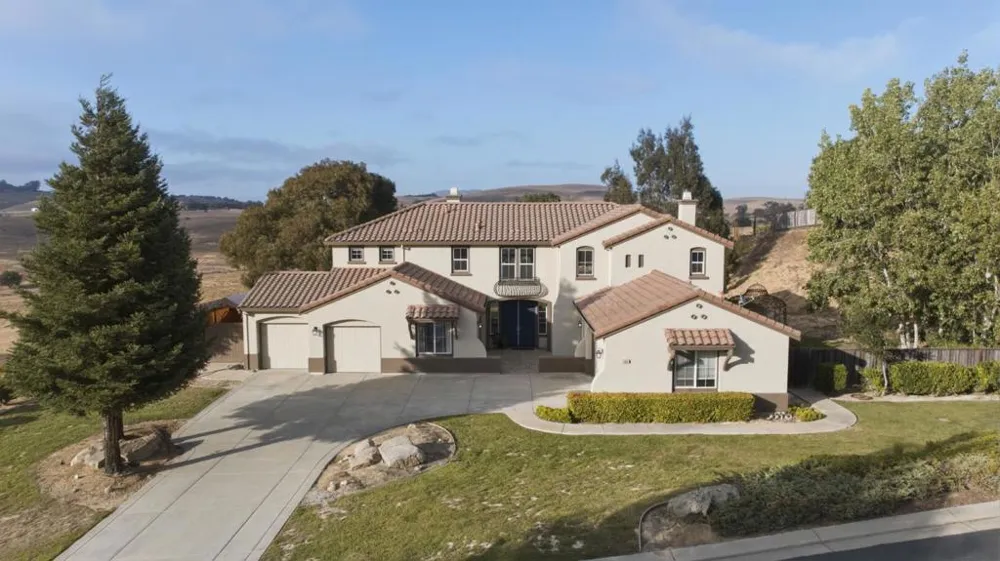 900 Via Vaquero Norte San Juan Bautista, CA 95045