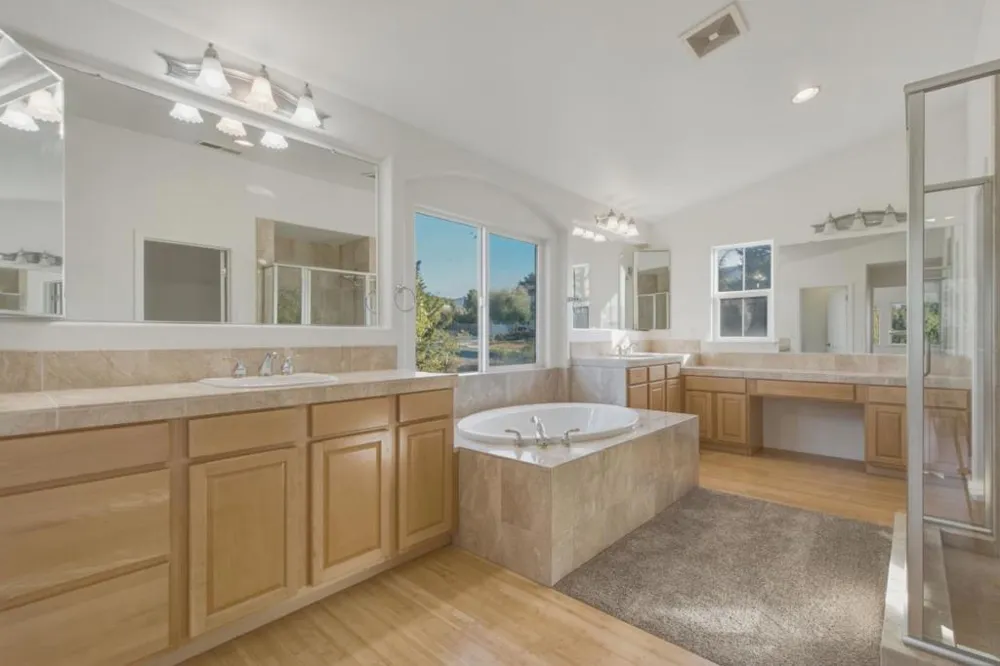 900 Via Vaquero Norte San Juan Bautista, CA 95045