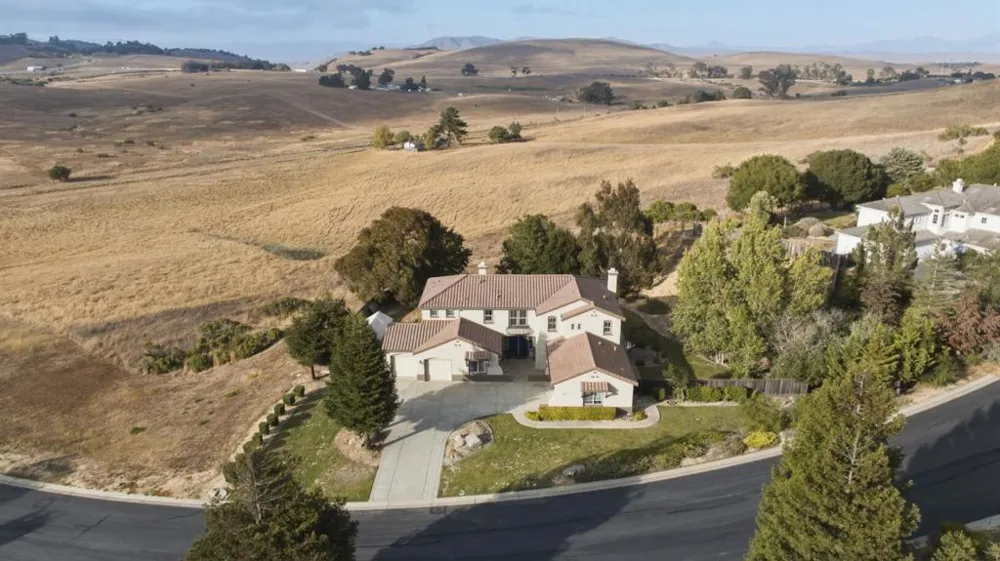 900 Via Vaquero Norte San Juan Bautista, CA 95045