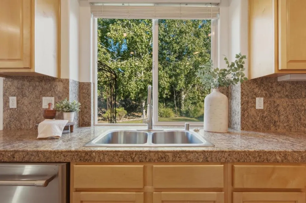 900 Via Vaquero Norte San Juan Bautista, CA 95045