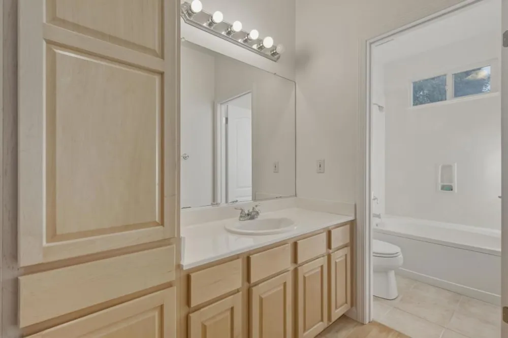 900 Via Vaquero Norte San Juan Bautista, CA 95045