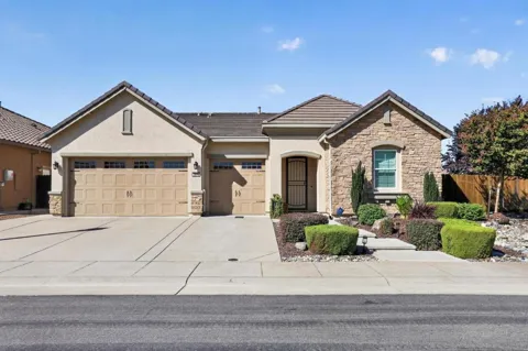 2878 Fantail Lane