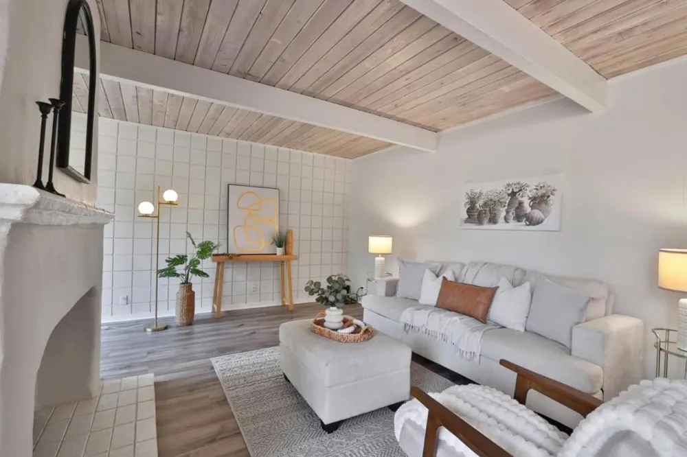1076 Pomeroy Avenue Santa Clara, CA 95051