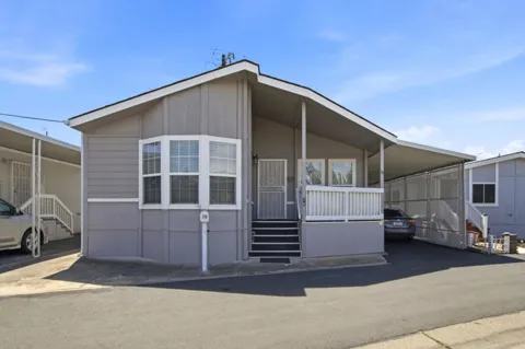 60 Wilson Way #18