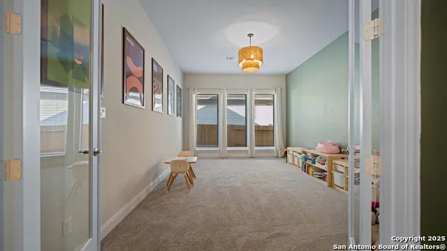 1925 Luna New Braunfels, TX 78132