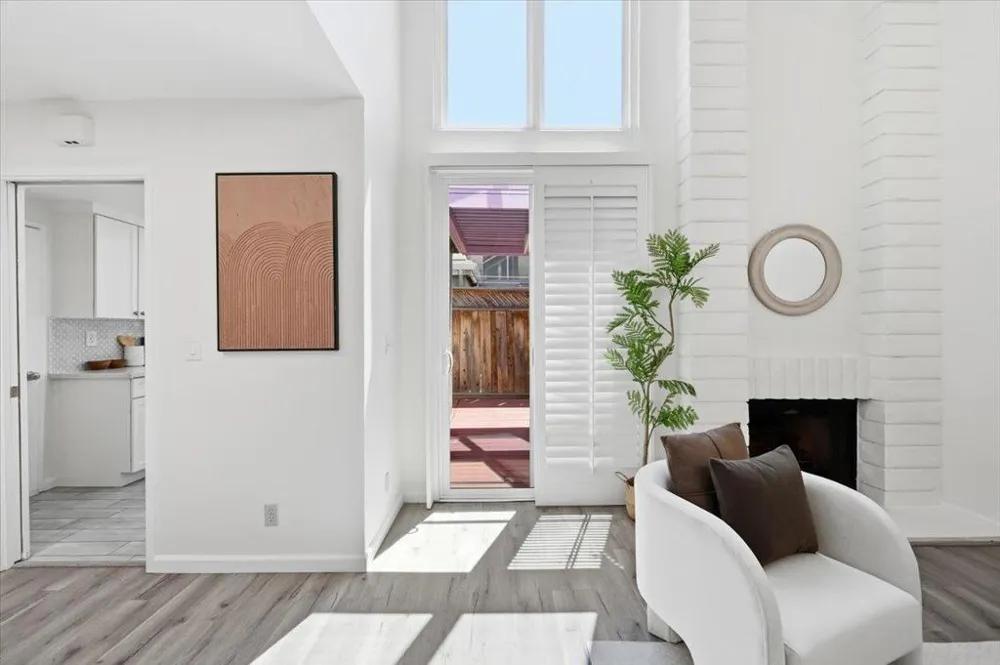 5643 Strawflower San Jose, CA 95118