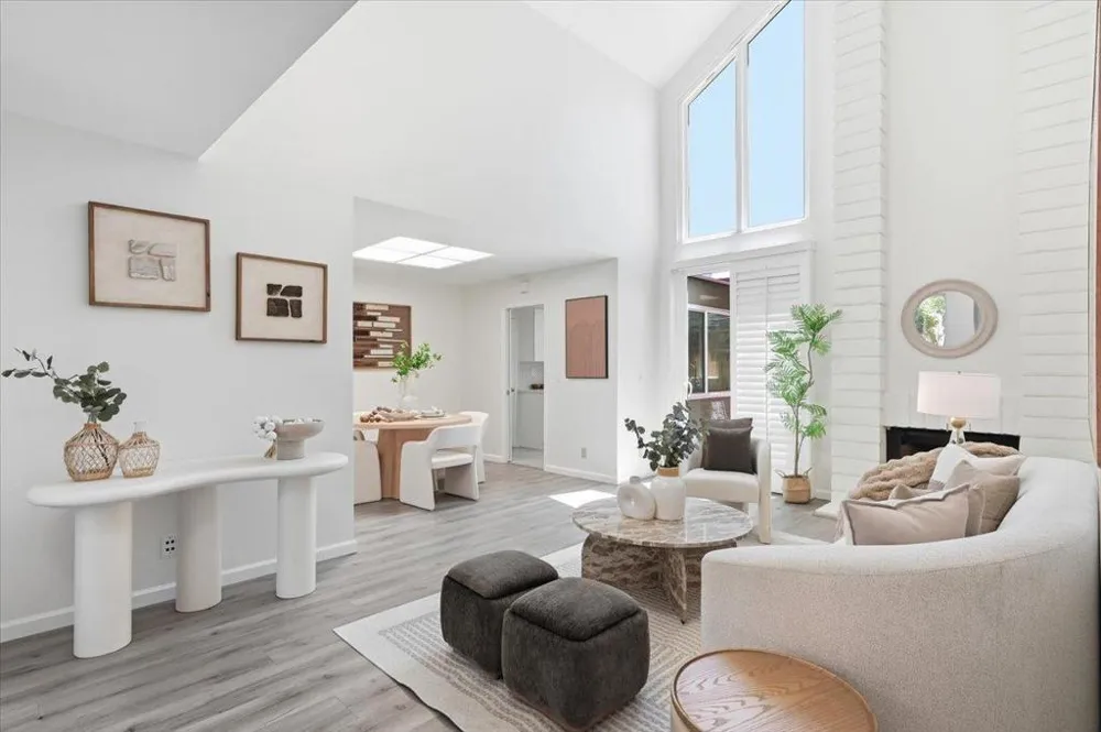 5643 Strawflower San Jose, CA 95118