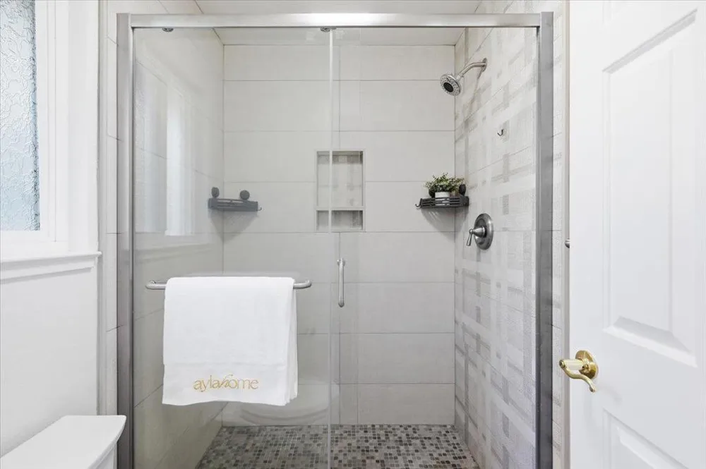 5643 Strawflower San Jose, CA 95118