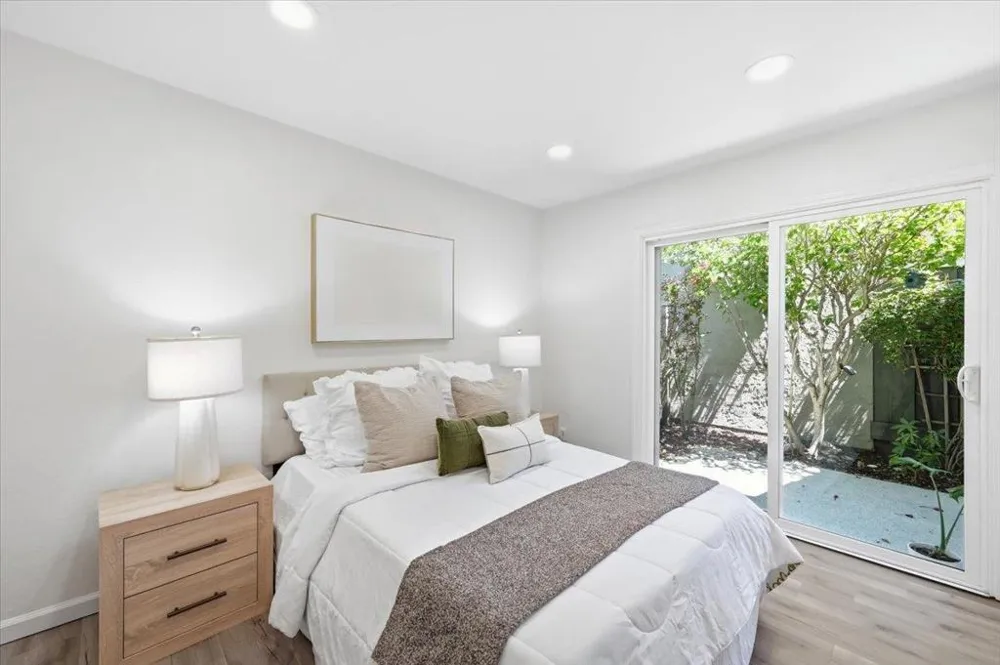 5643 Strawflower San Jose, CA 95118