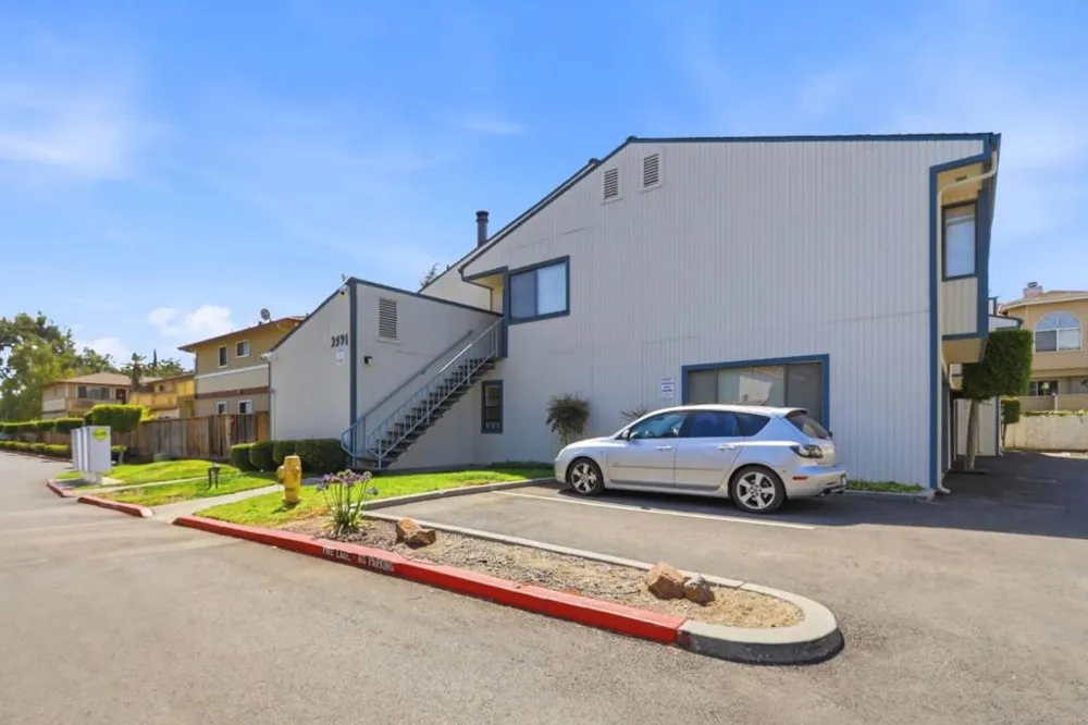 3591 S Bascom Avenue #13 Campbell, CA 95008