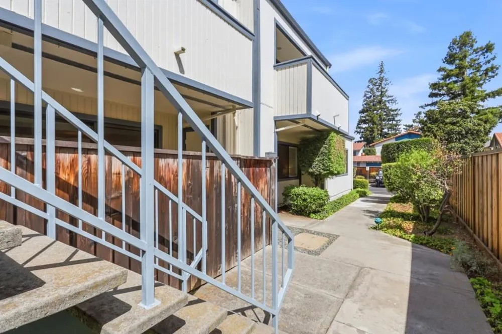 3591 S Bascom Avenue #13 Campbell, CA 95008