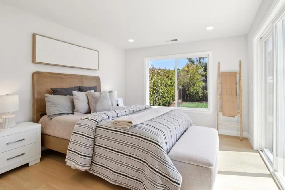 433 Monroe Drive Palo Alto, CA 94306