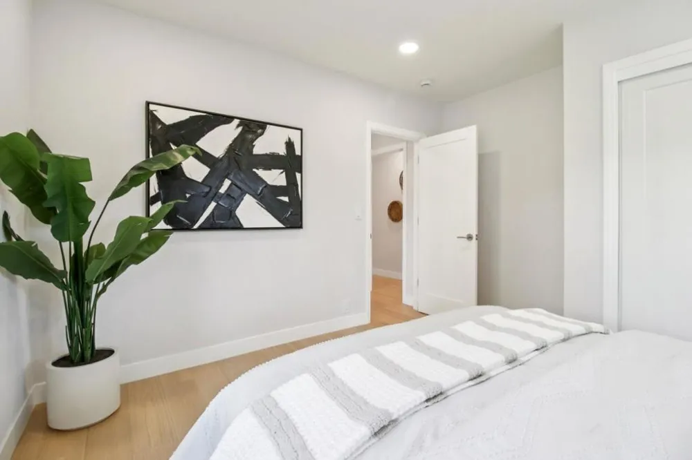 433 Monroe Drive Palo Alto, CA 94306