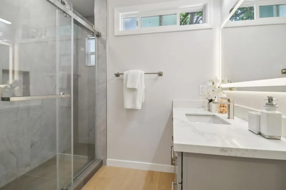 433 Monroe Drive Palo Alto, CA 94306