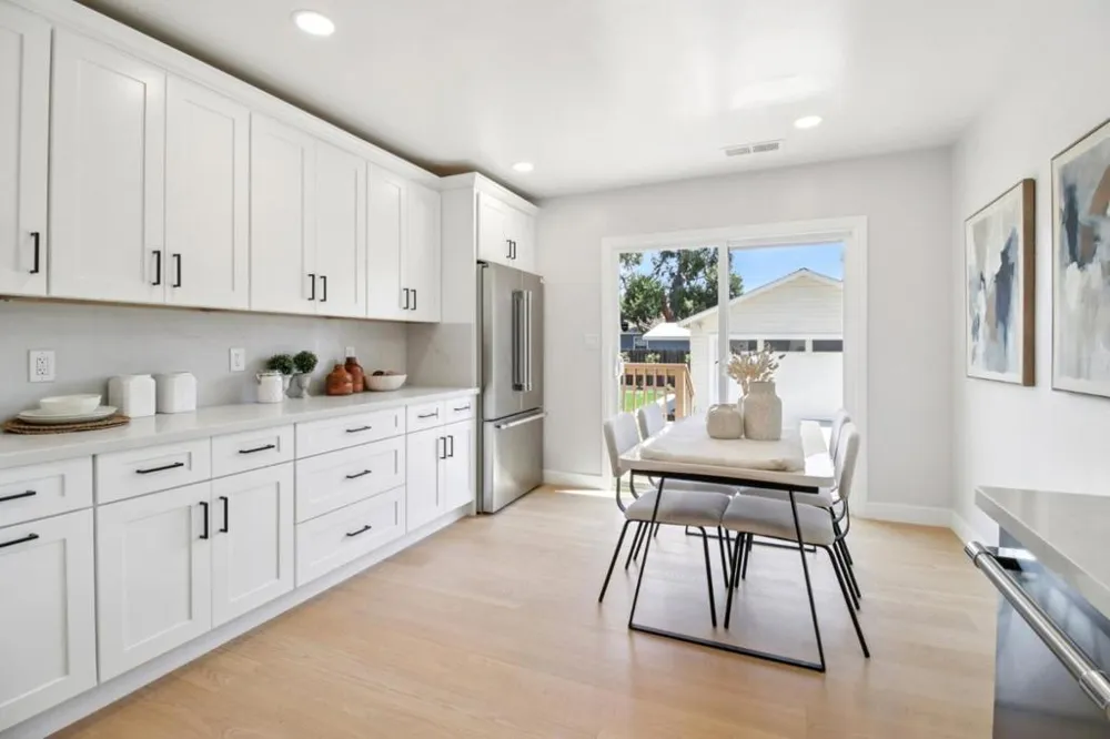 433 Monroe Drive Palo Alto, CA 94306