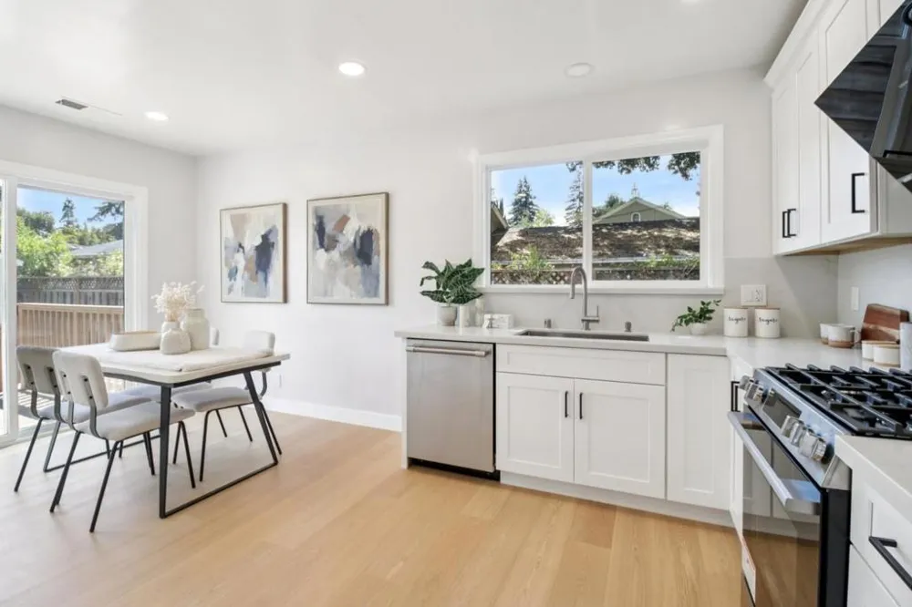 433 Monroe Drive Palo Alto, CA 94306