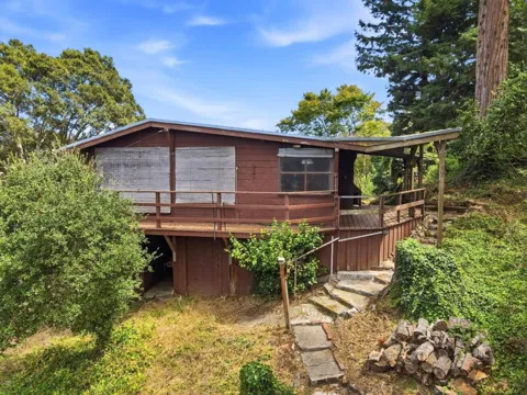 422 Loma Prieta Drive