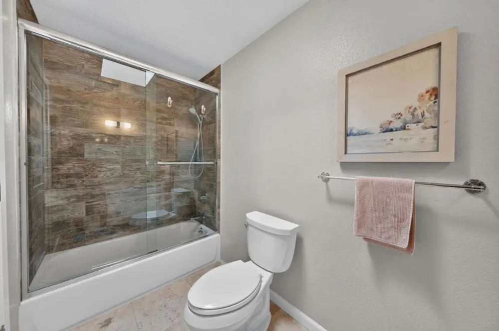 2355 Beach Boulevard #204 Pacifica, CA 94044