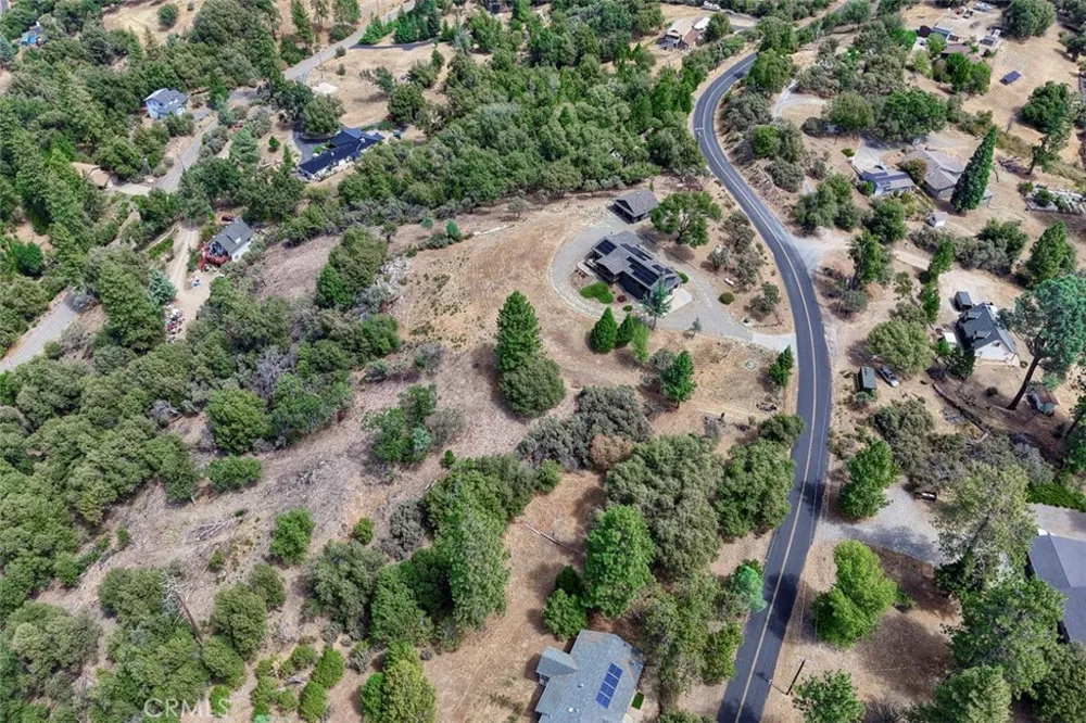 5767 El Capitan Mariposa, CA 95338