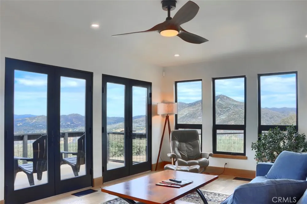 5767 El Capitan Mariposa, CA 95338