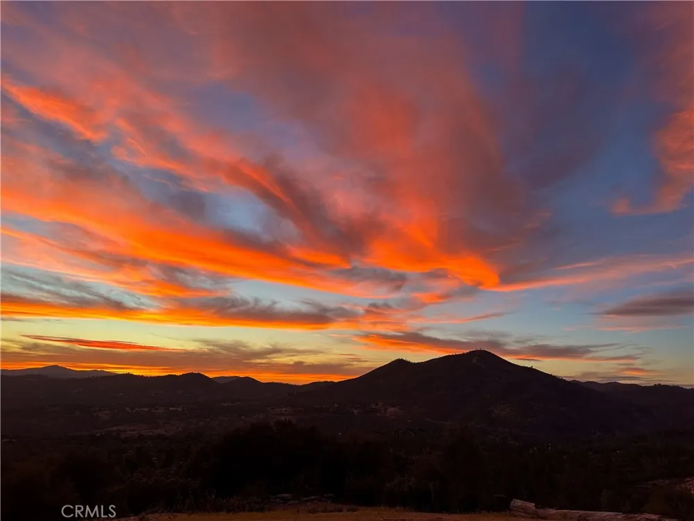 5767 El Capitan Mariposa, CA 95338