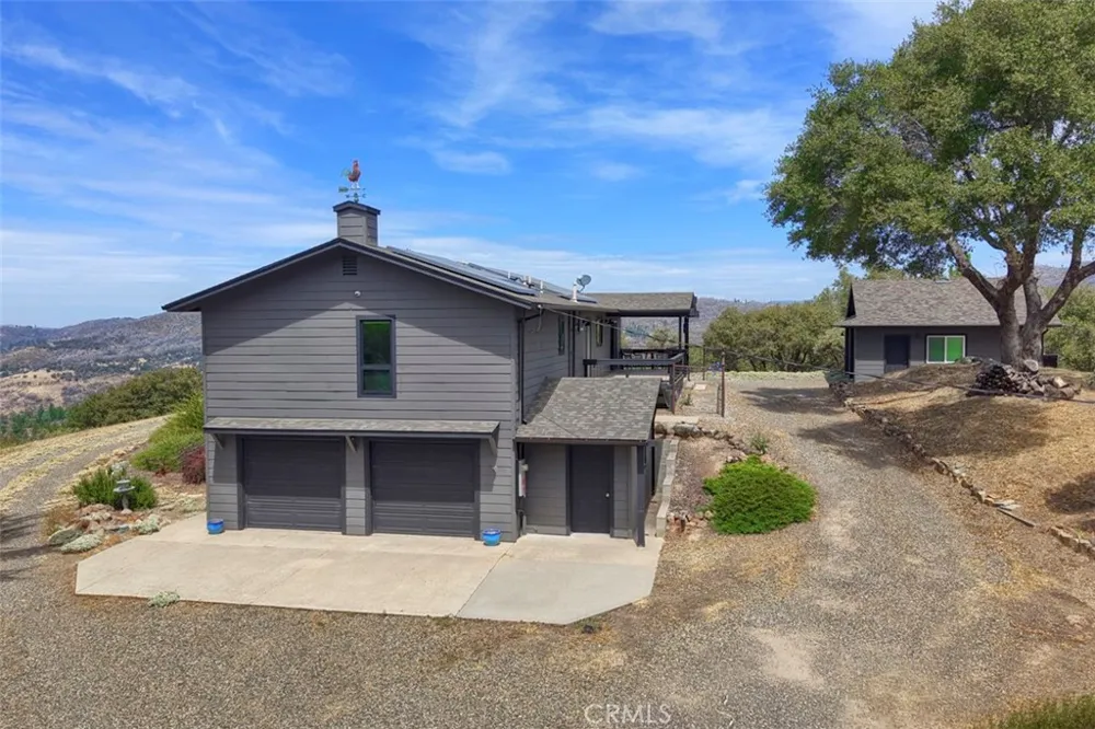 5767 El Capitan Mariposa, CA 95338