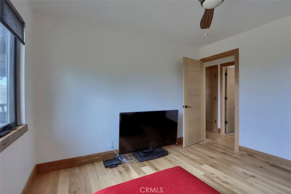 5767 El Capitan Mariposa, CA 95338