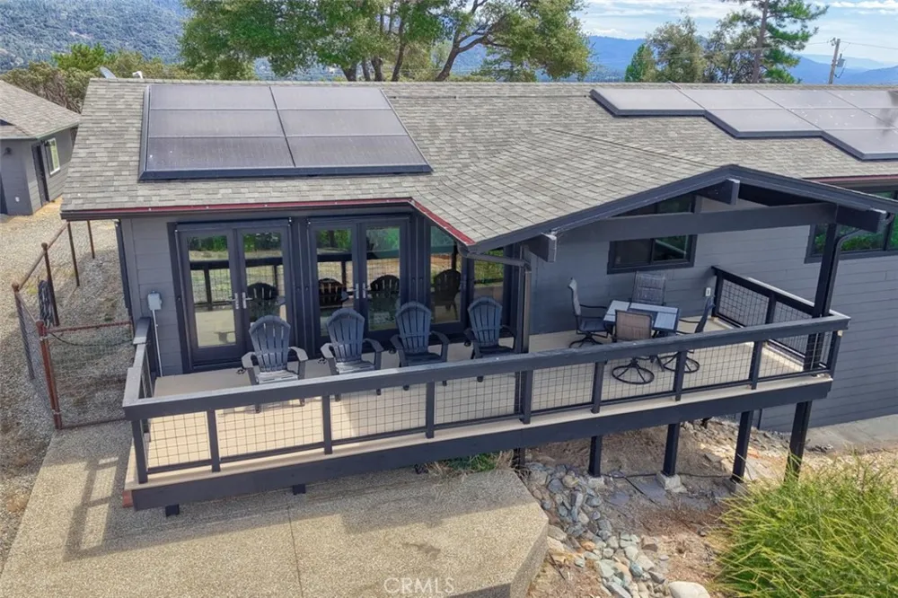 5767 El Capitan Mariposa, CA 95338