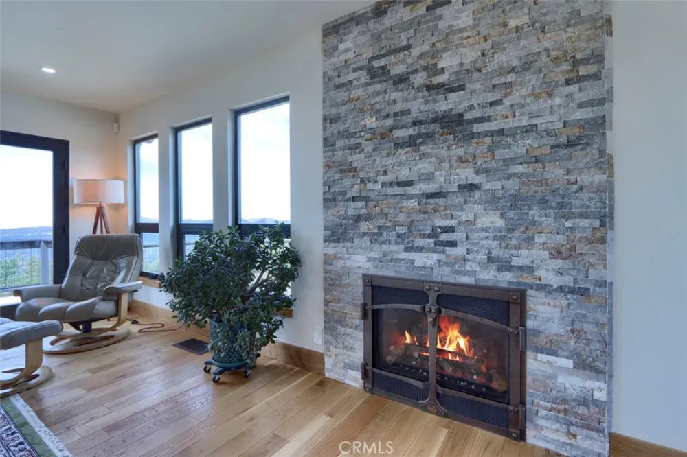 5767 El Capitan Mariposa, CA 95338