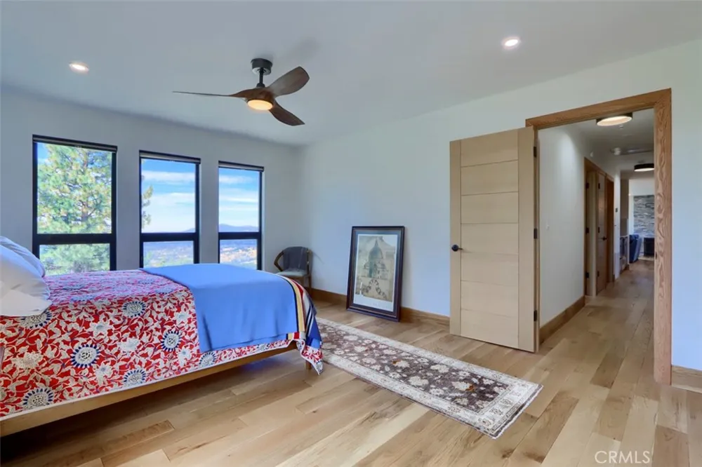 5767 El Capitan Mariposa, CA 95338
