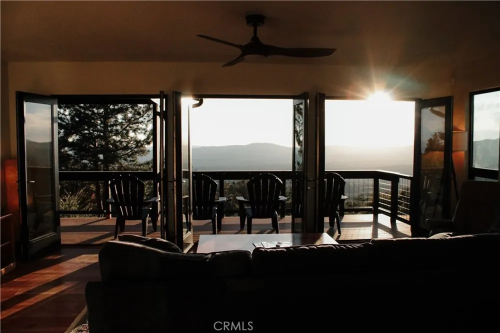 5767 El Capitan Mariposa, CA 95338