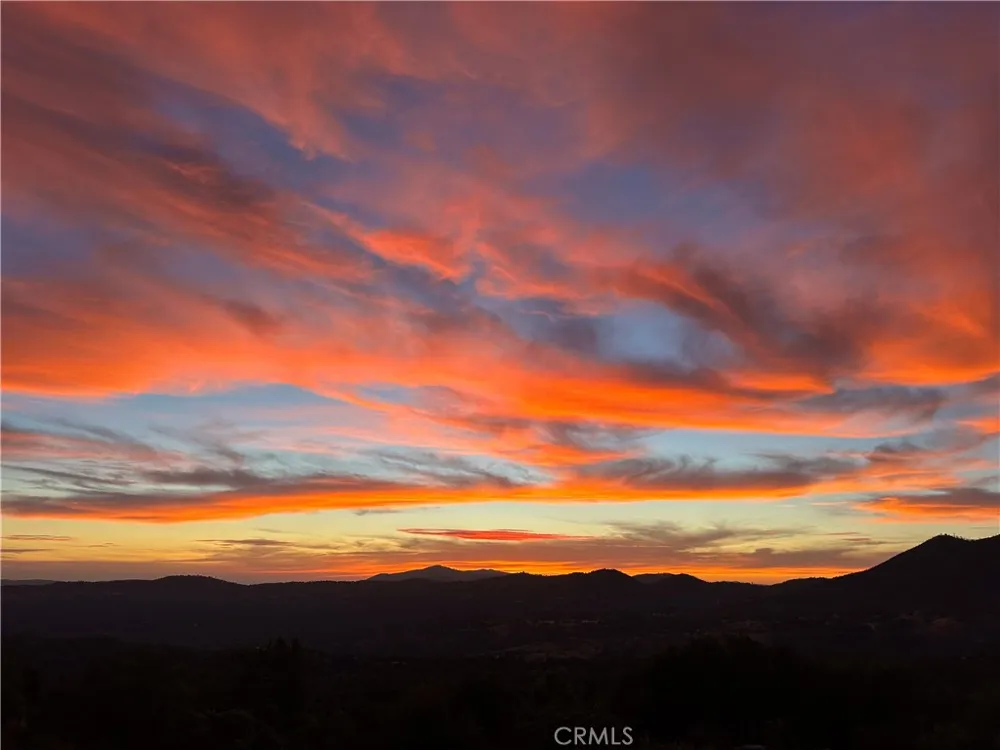 5767 El Capitan Mariposa, CA 95338